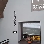 ホームステイ Zakatek Dorimaks