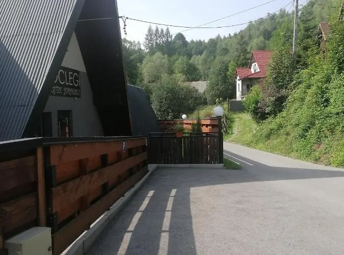 Zakatek Dorimaks בית אירוח