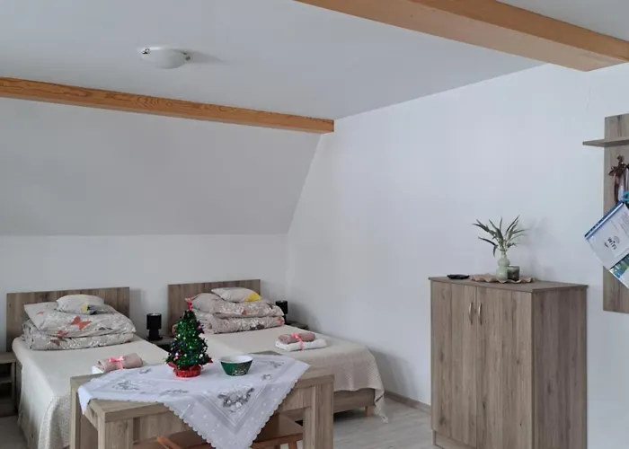 Zakatek Dorimaks בית אירוח *