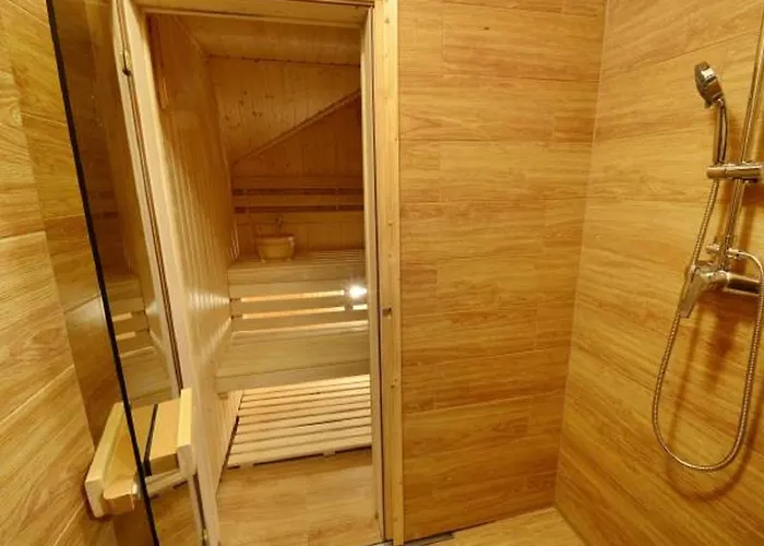 Zakatek Dorimaks בית אירוח